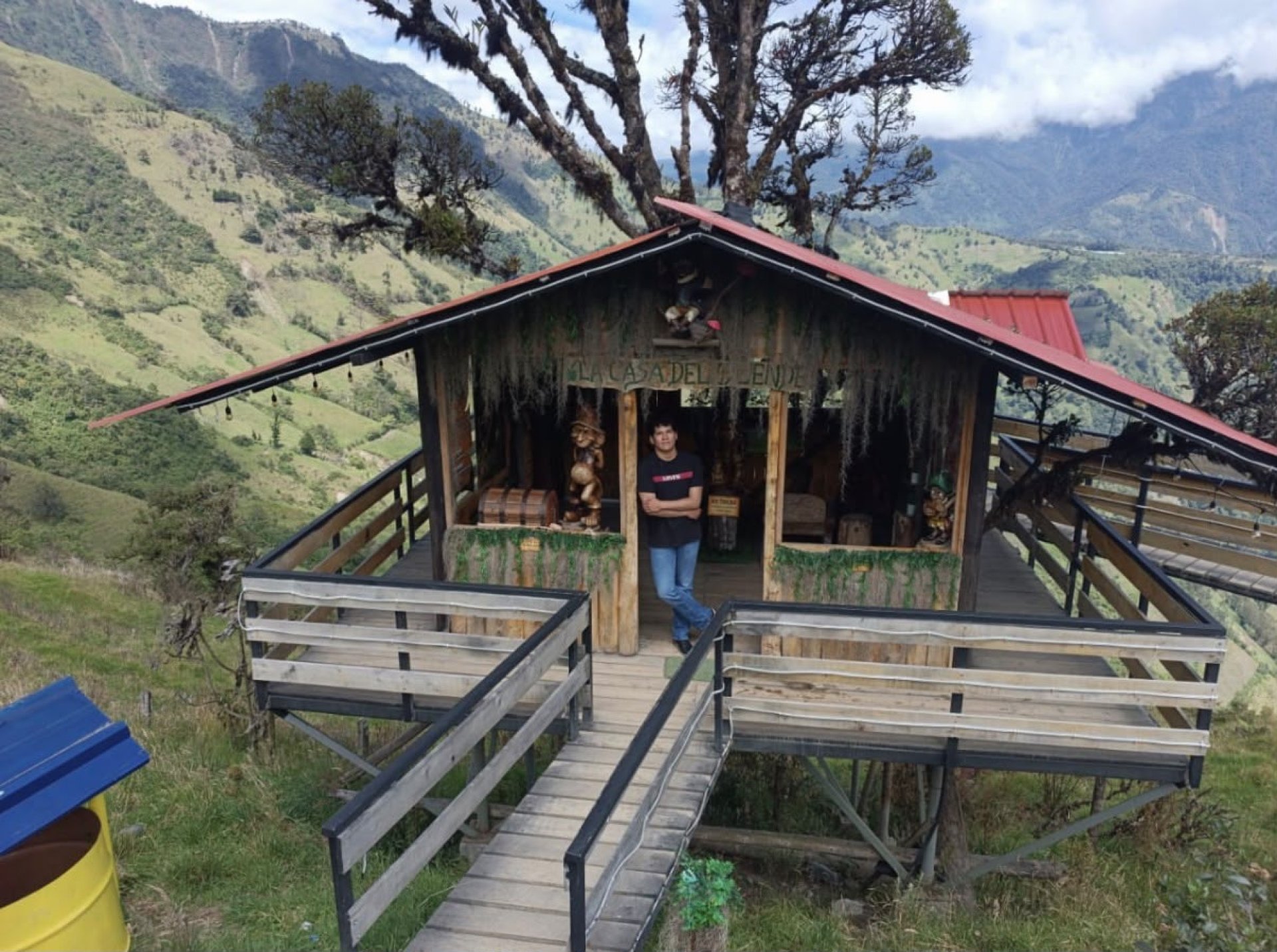 Tour a los Miradores Manos de Dios y Ojos del Volcán en Baños