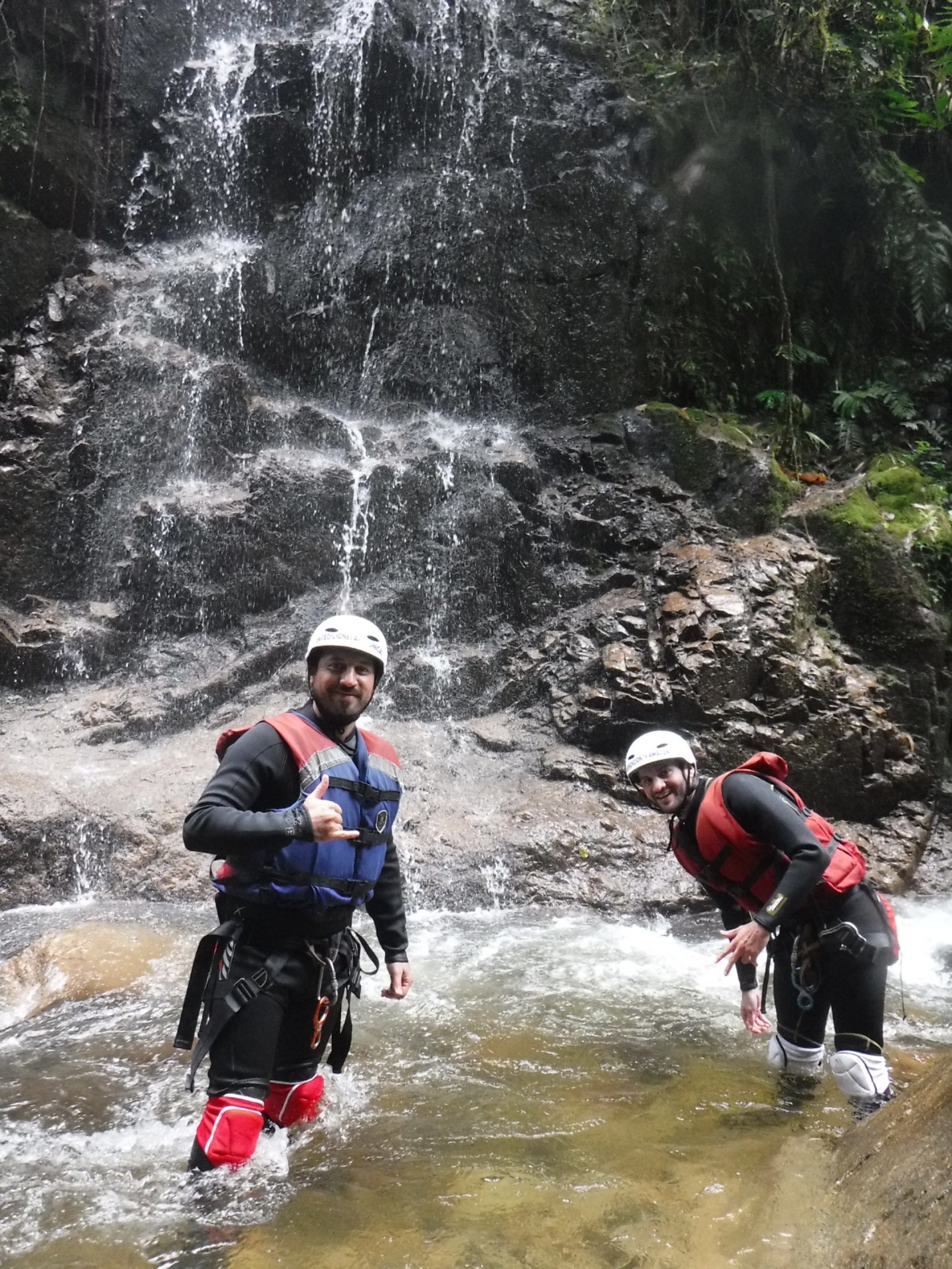 Canyoning y Rápel en Cascadas de Baños