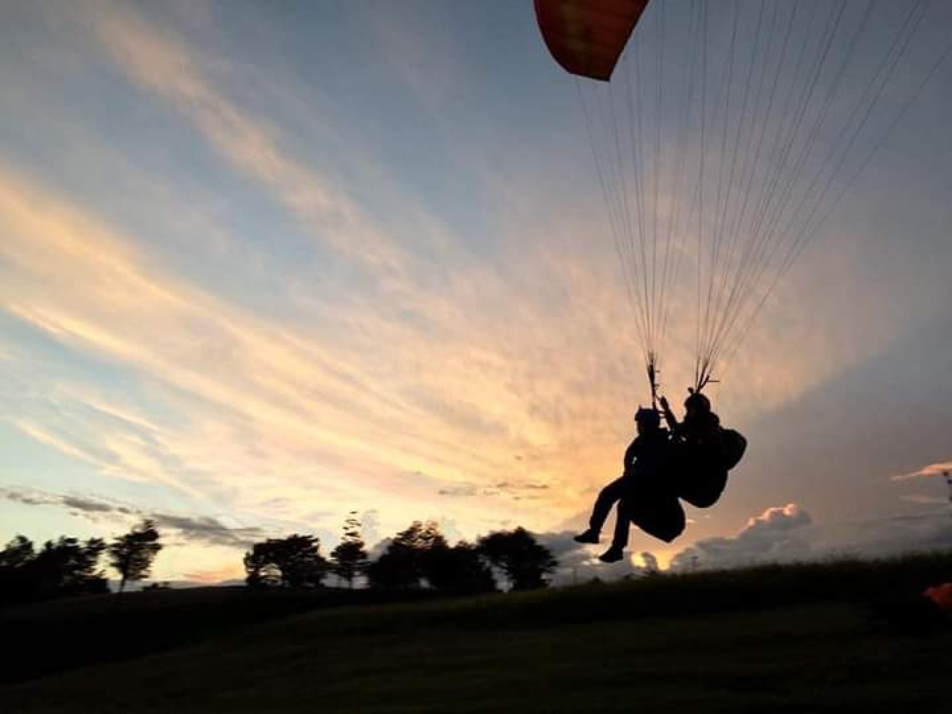 Vuelo en Parapente Tándem en Baños de Agua Santa
