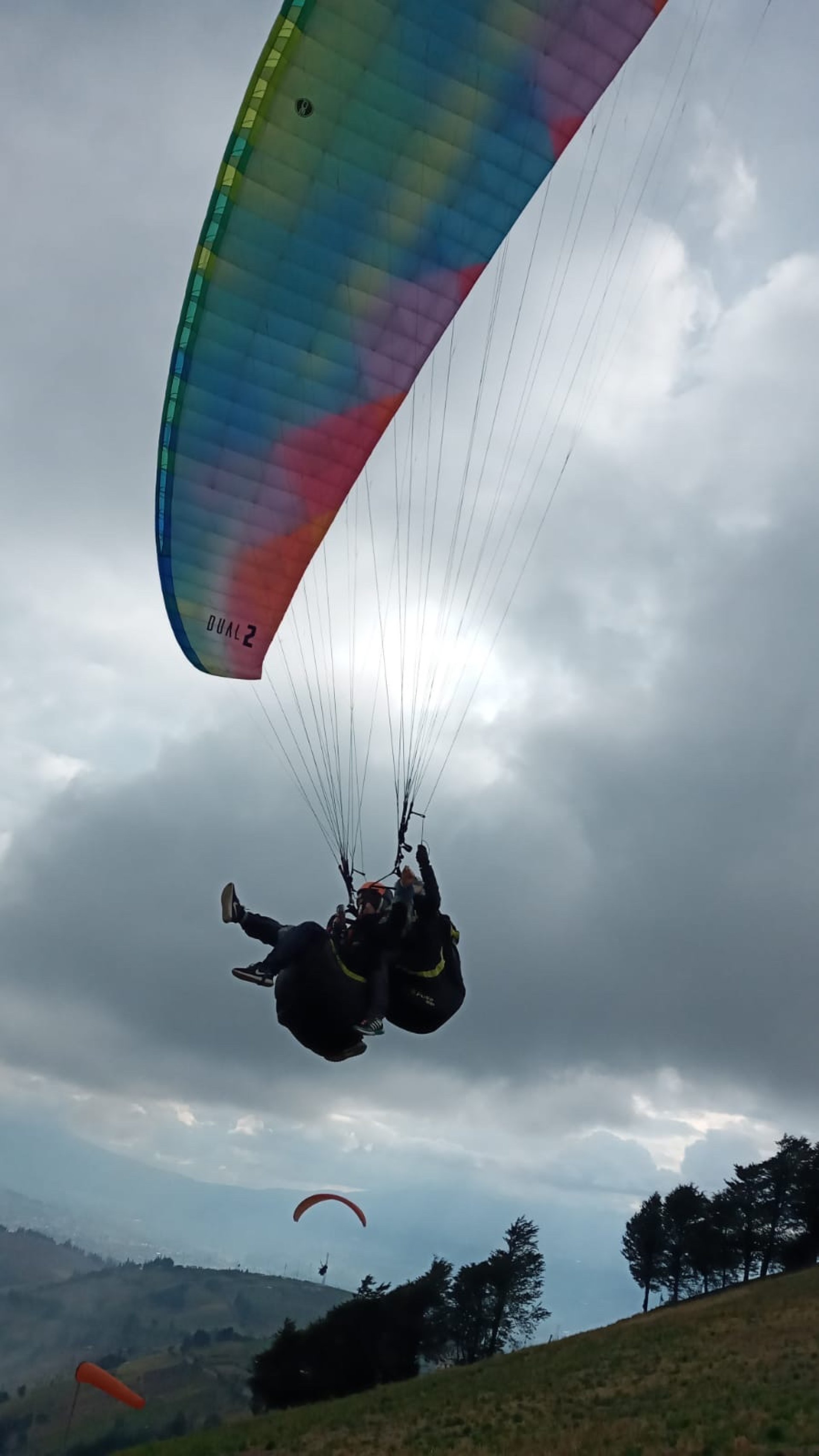 Vuelo en Parapente Tándem en Baños de Agua Santa