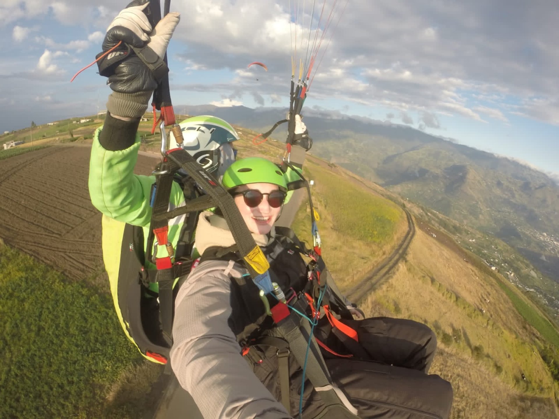 Vuelo en Parapente Tándem en Baños de Agua Santa