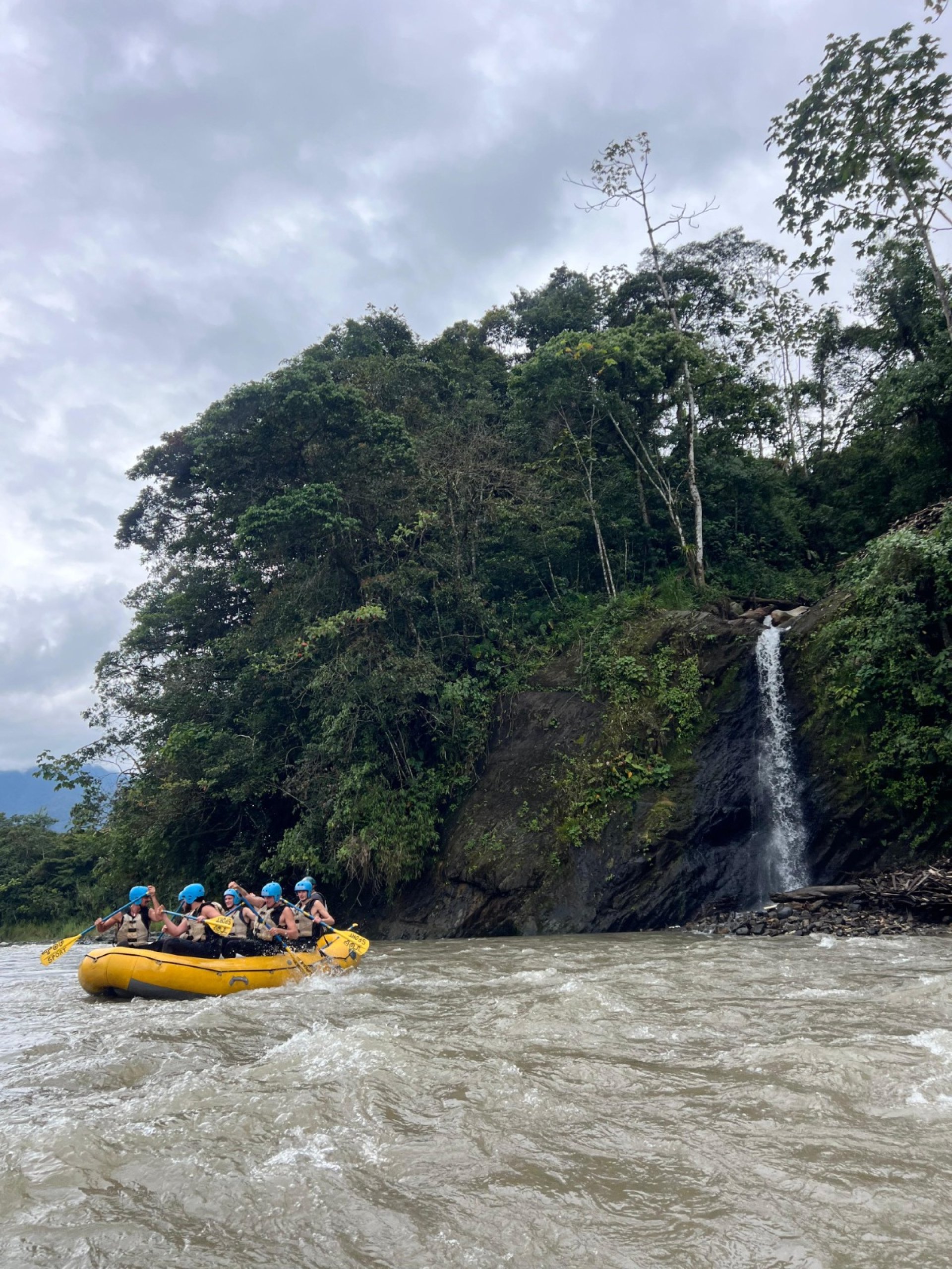 White Water Rafting on the Pastaza River – Baños Ecuador